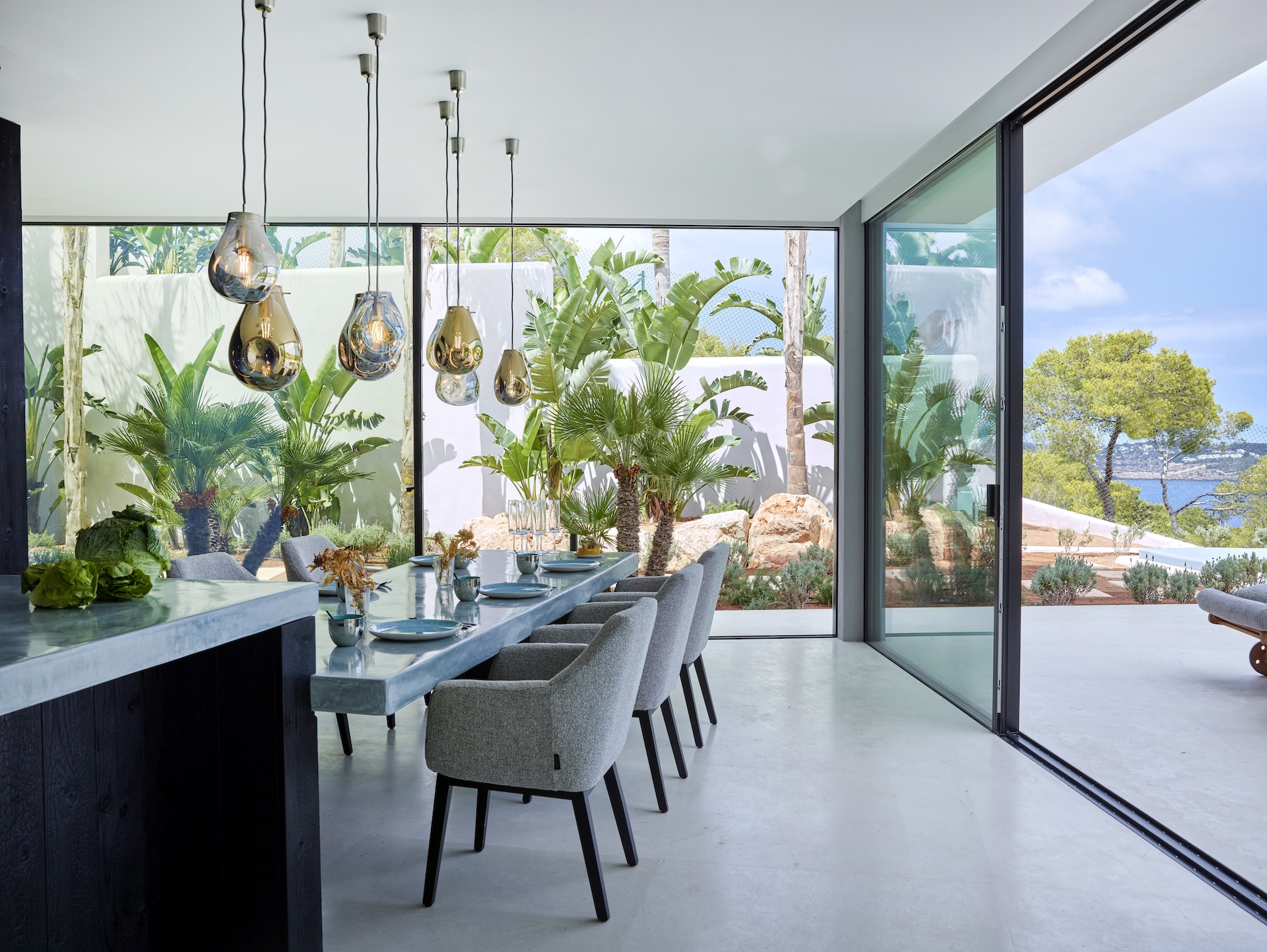 Resa Estates Ibiza koop sale Cala Moli villa seaviews modern living.jpg